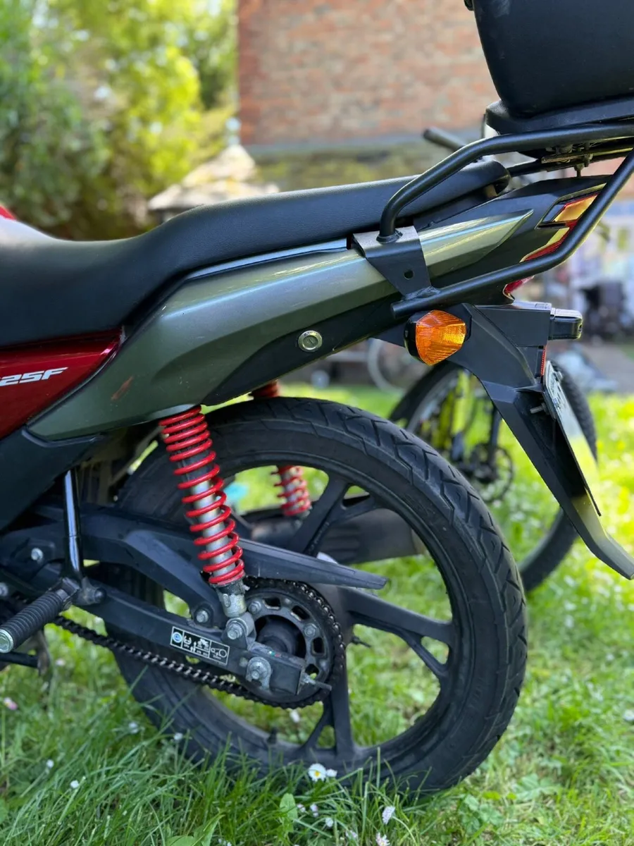 Honda CB125F - Image 3