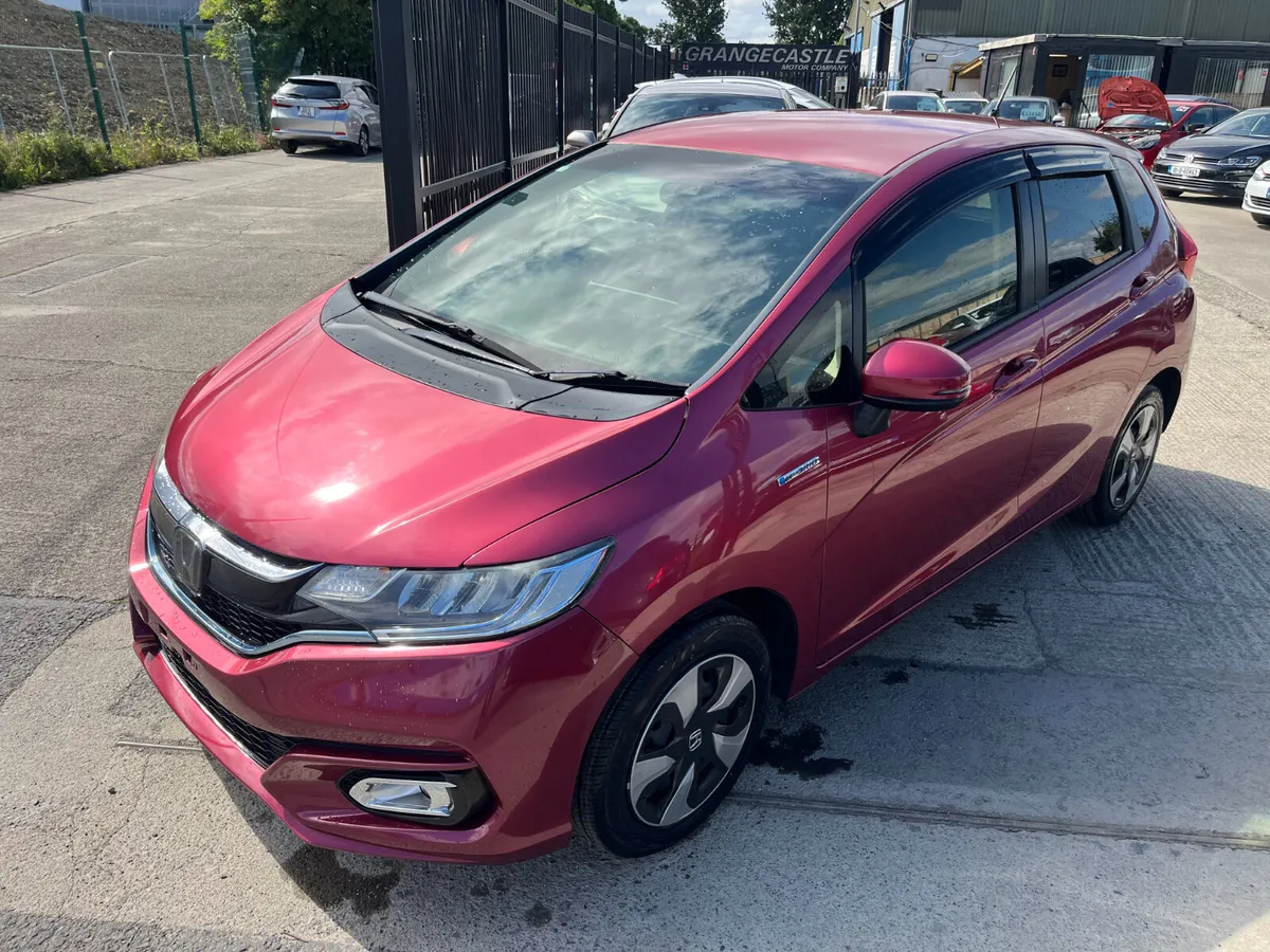 HONDA FIT 2019, 1.5 HYBRID AUTO LOW KMS CRUISE - Image 3