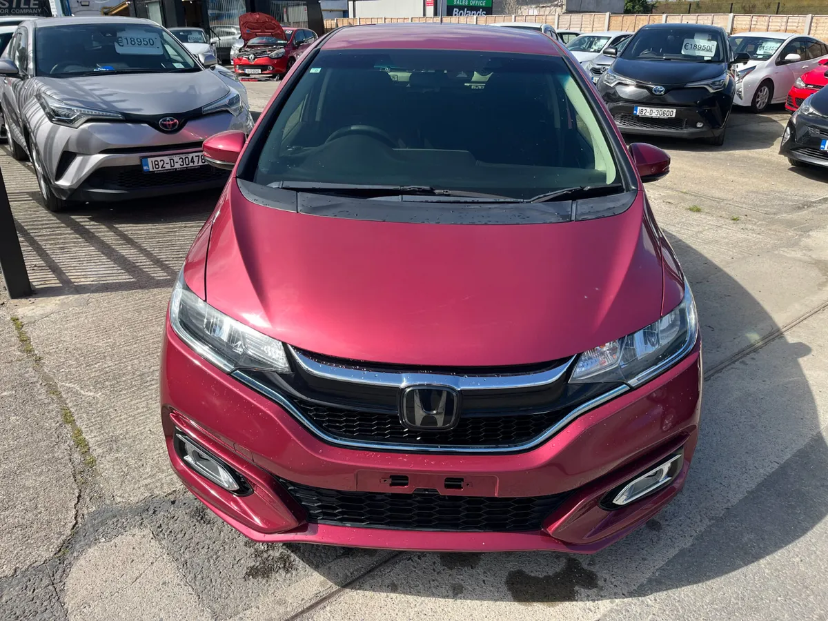 HONDA FIT 2019, 1.5 HYBRID AUTO LOW KMS CRUISE - Image 2