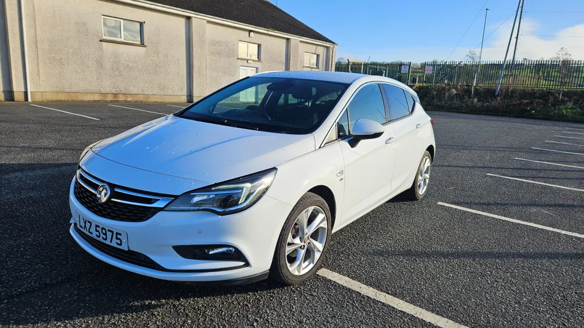 2018 Vauxhall Astra 1.4 Sri - Image 1