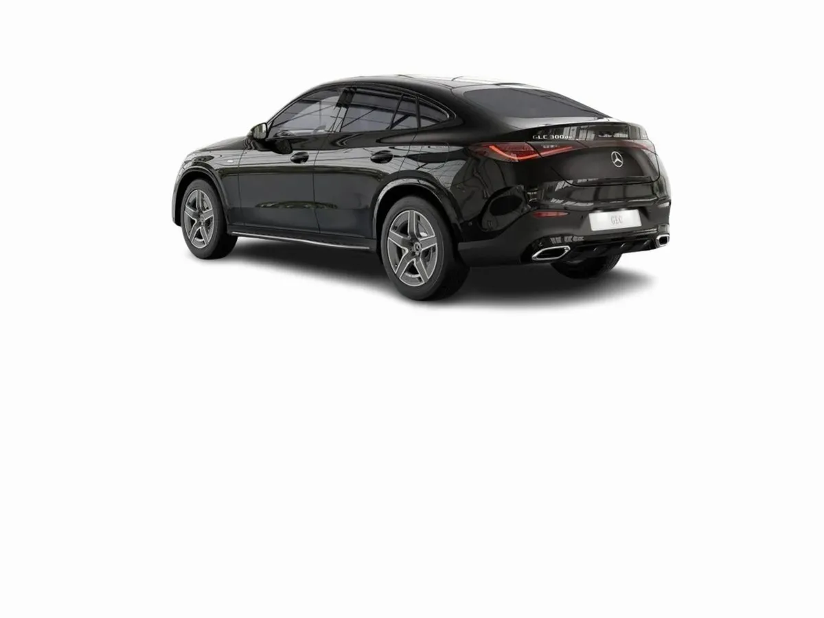 Mercedes-Benz GLC-Class 300de Coupe AMG 4 Matic n - Image 4