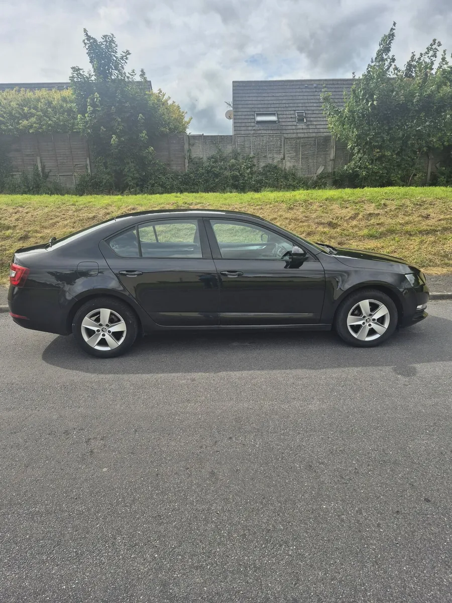 Skoda Octavia - Image 4