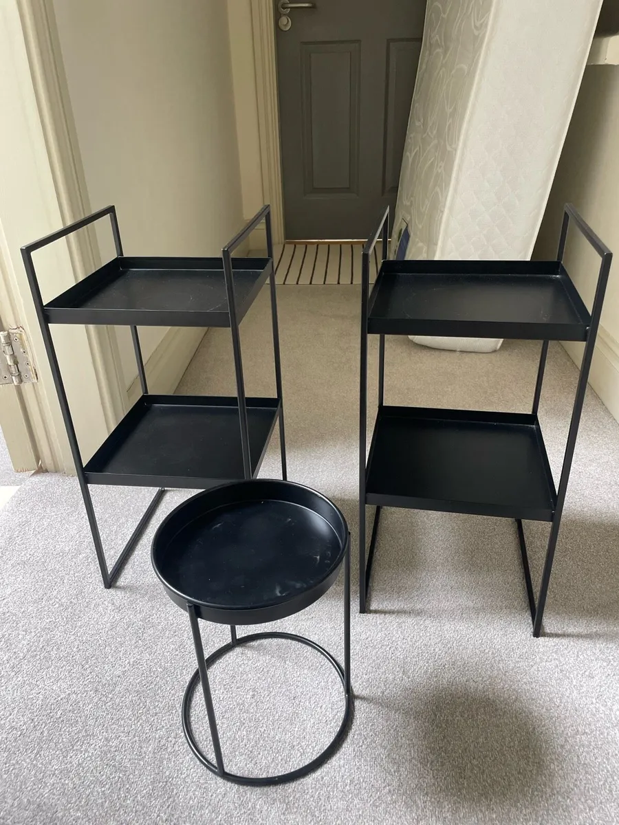 Plant stands - Image 1