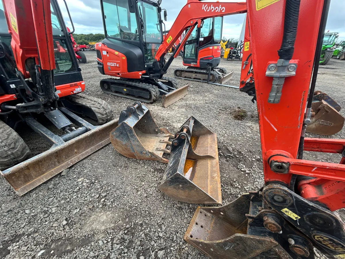 2023 KX030-4 Kubota digger - Image 3