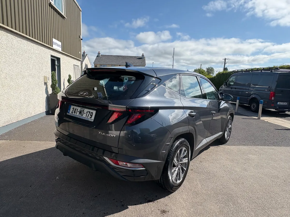 Hyundai Tucson Diesel  2024 - Image 3