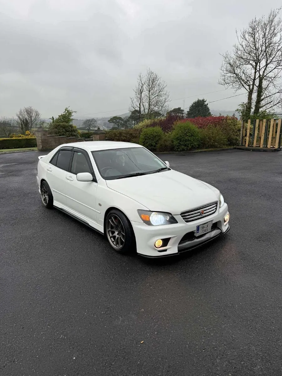 Toyota Altezza 1999 - Image 1
