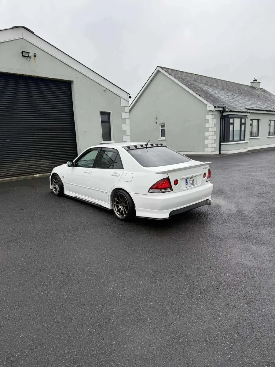 Toyota Altezza 1999 - Image 3
