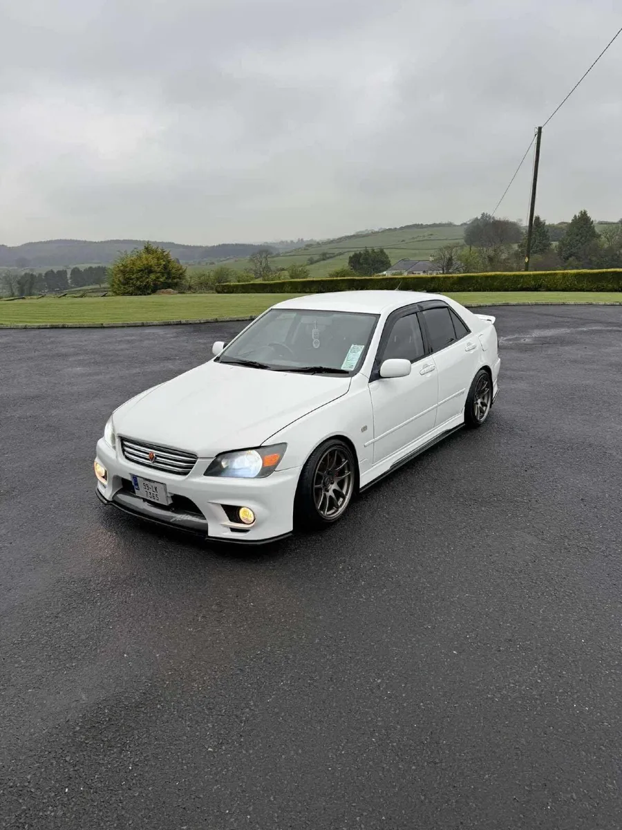 Toyota Altezza 1999 - Image 4