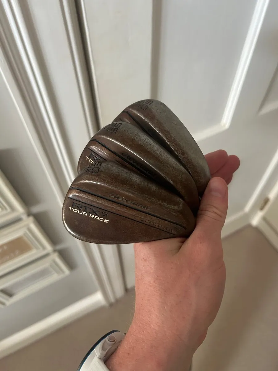 Cleveland Raw Finish Tour RTX 6 Wedges - Image 1
