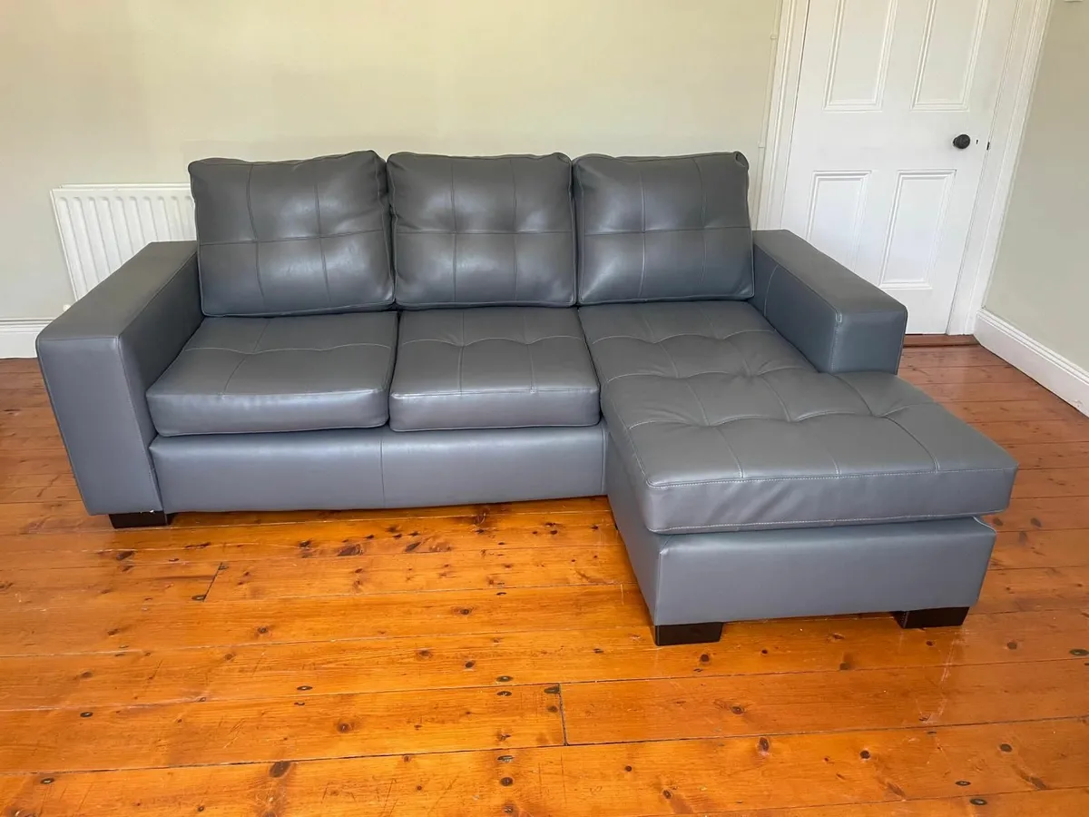 Sofa - 3 seater (can also be L shape corner Sofa) - Image 3
