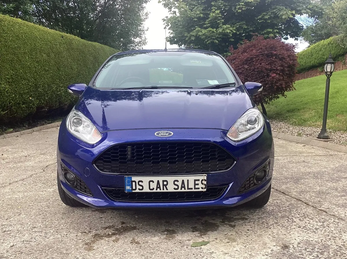 2014 Ford fiesta 1.2 Zetec 41000 miles - Image 2