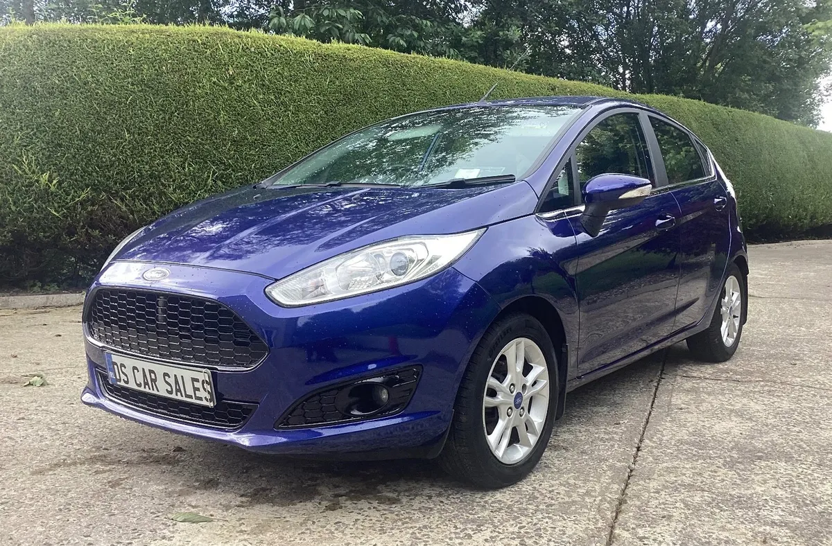 2014 Ford fiesta 1.2 Zetec 41000 miles - Image 3