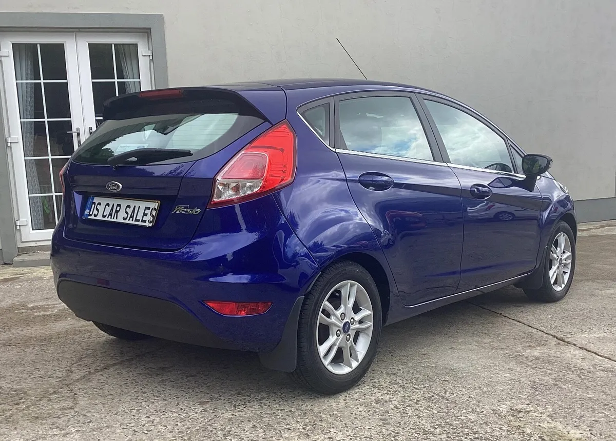 2014 Ford fiesta 1.2 Zetec 41000 miles - Image 4