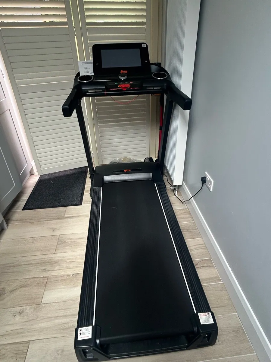 Commercial SMART C-80 Folding Treadmill - Image 1
