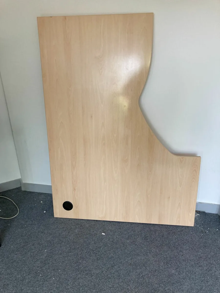 Office desks - Image 2