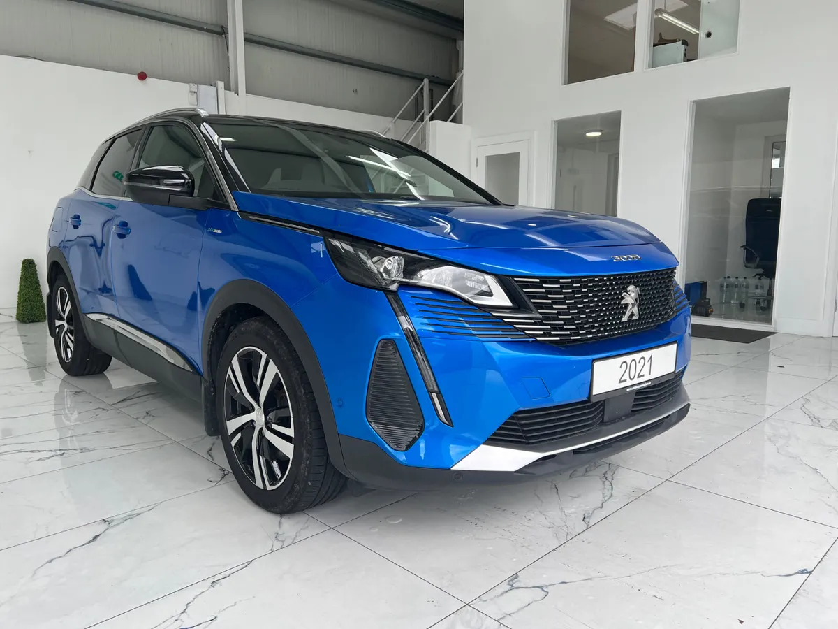 Peugeot 3008 2021 - Image 2