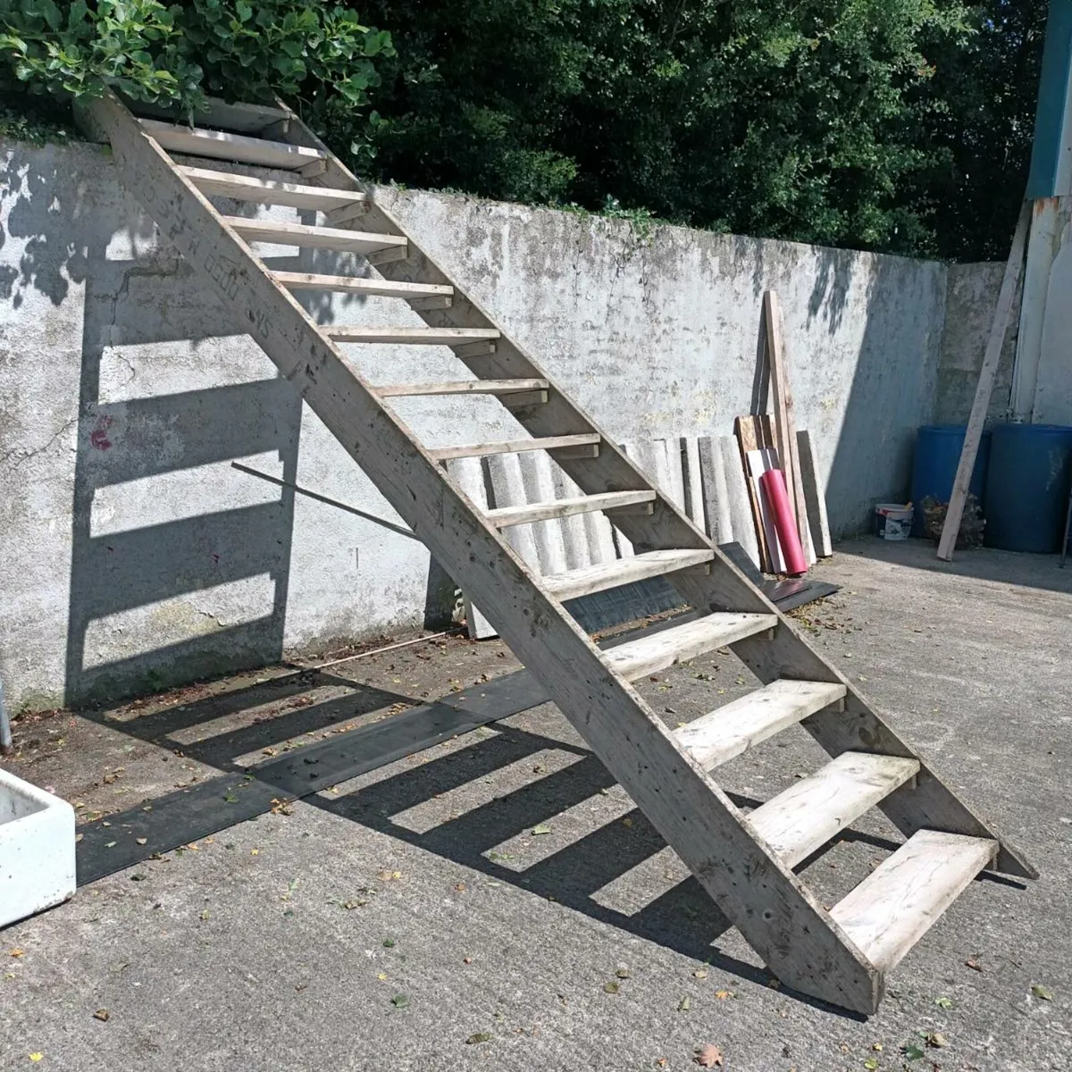 Temporary stairs - Image 1