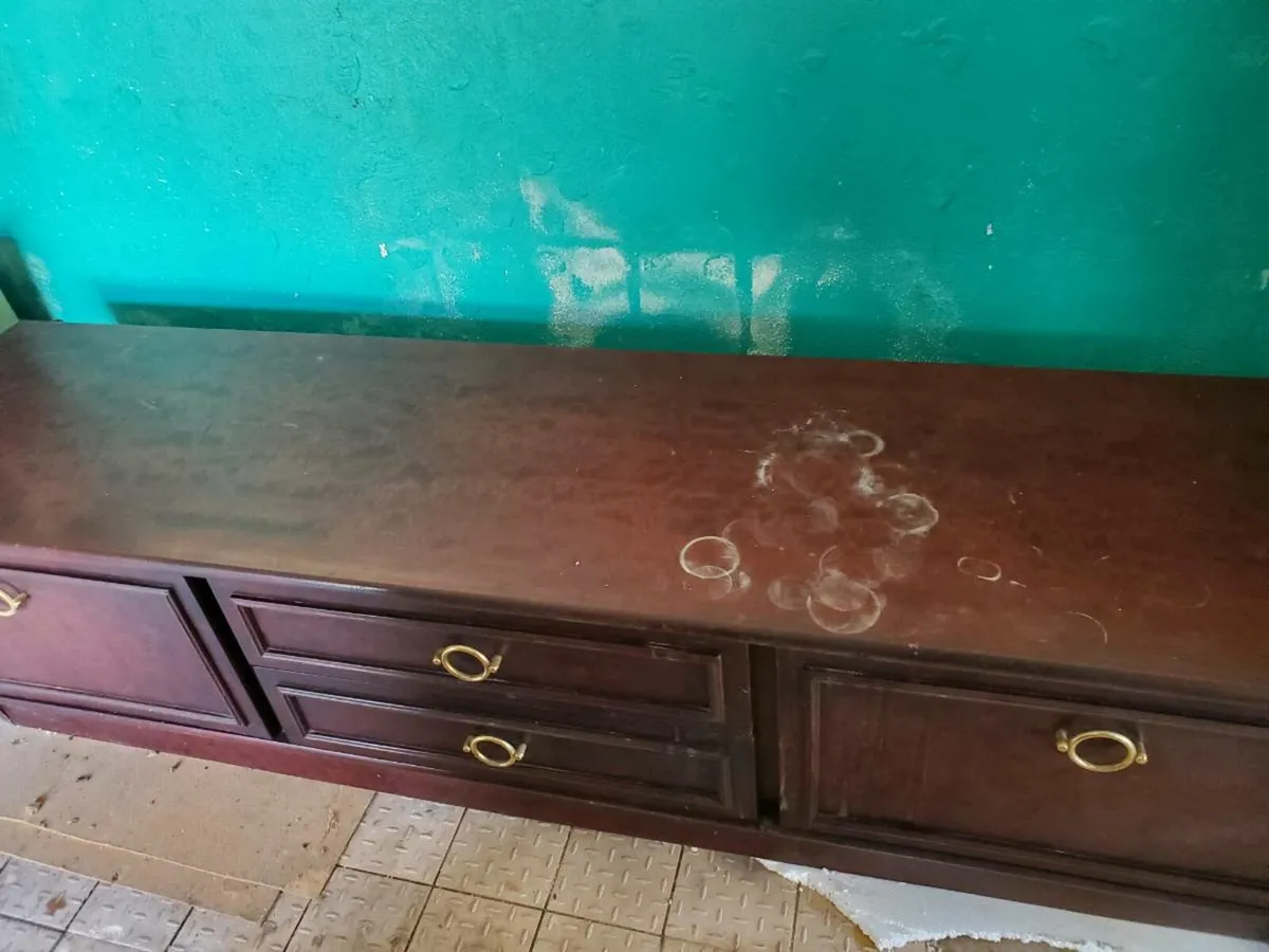 Dresser Cabinet - Image 2