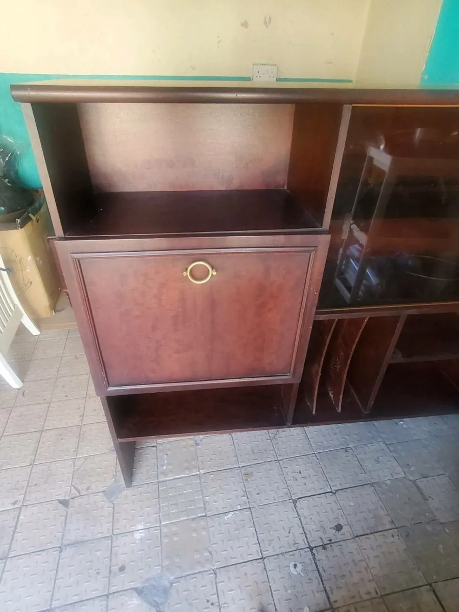 Dresser Cabinet - Image 4