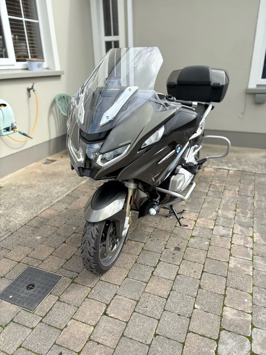 BMW 1250RT 2021 - Image 1