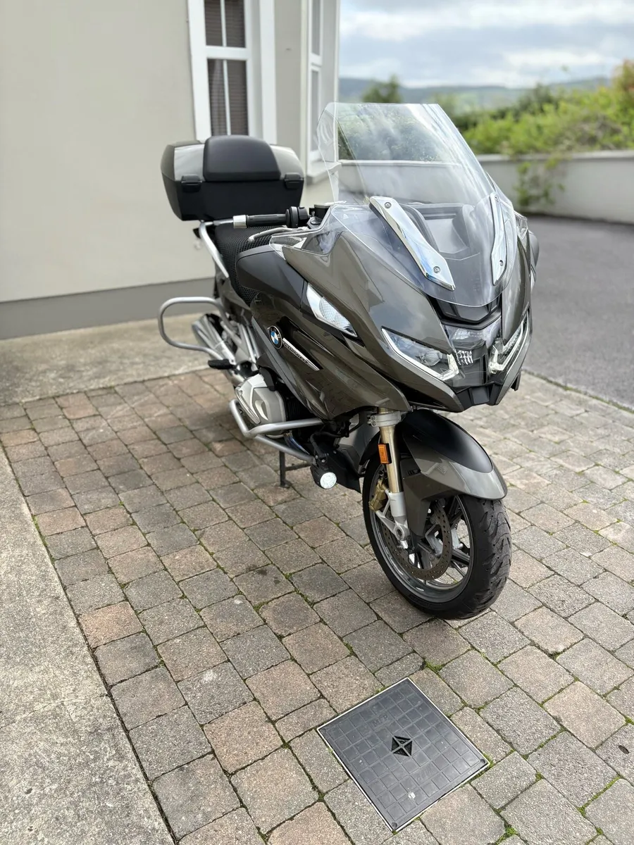 BMW 1250RT 2021 - Image 2