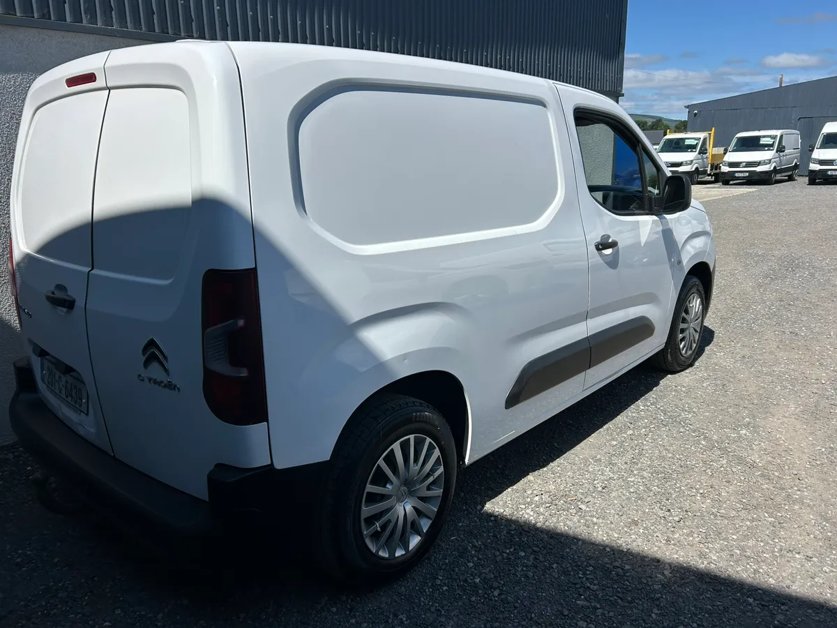 2020 Citroen Berlingo ' Enterprise with A/C - Image 4