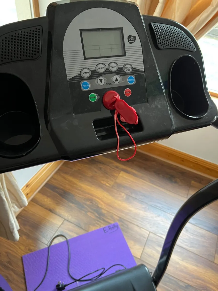 Treadmill - Image 2