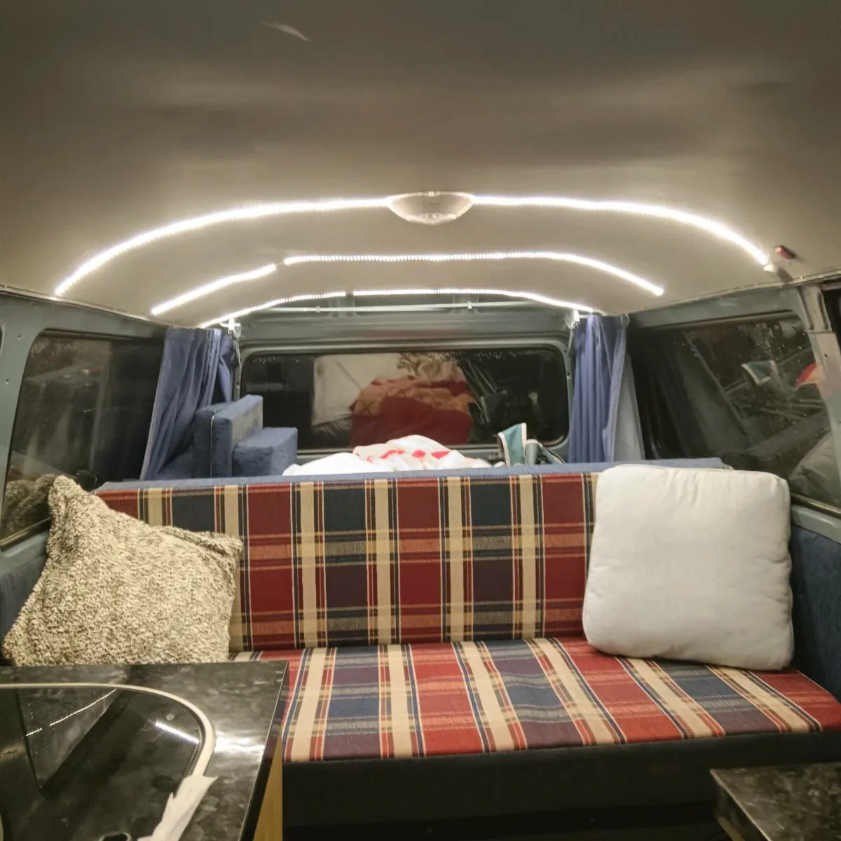 VW T2 Campervan - Image 4