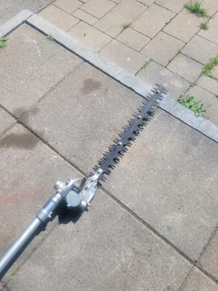 Tanaka lonreach hedgetrimmer - Image 4