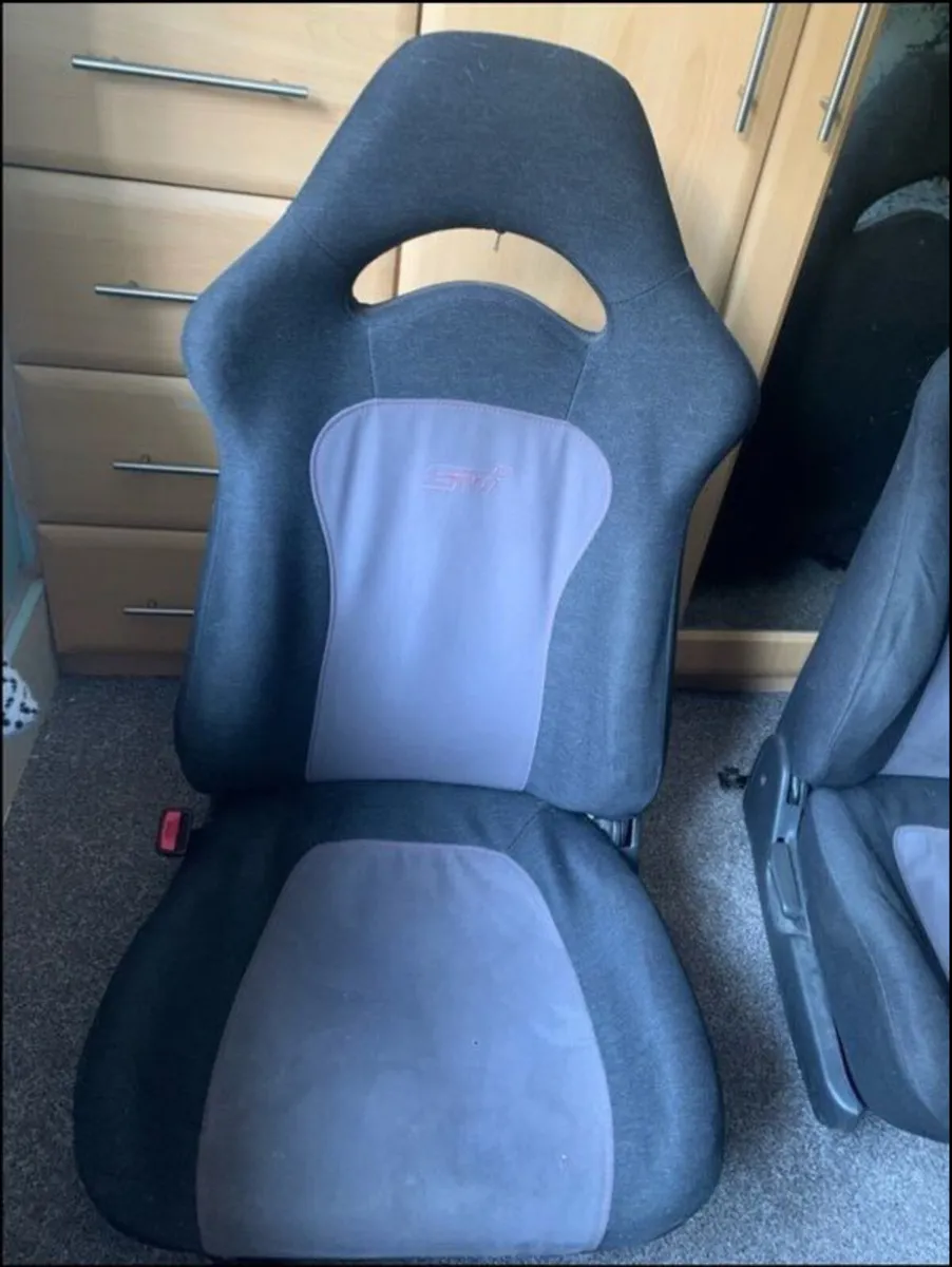 Subaru Impreza STI bucket seats (pair) - Image 1