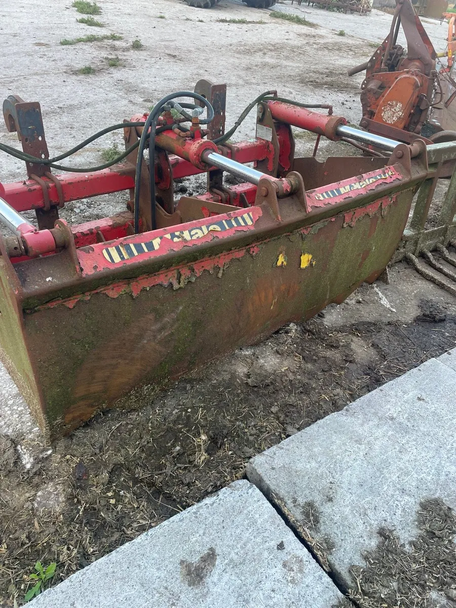 Howard 70” rotorvator, weight box &  shear grab - Image 4