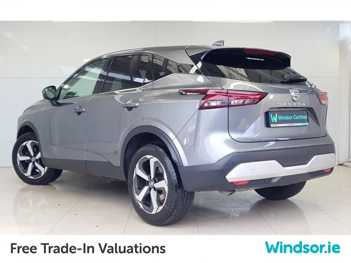 Nissan QASHQAI 1.3 PET Mild Hybrid SV Premium - Image 4