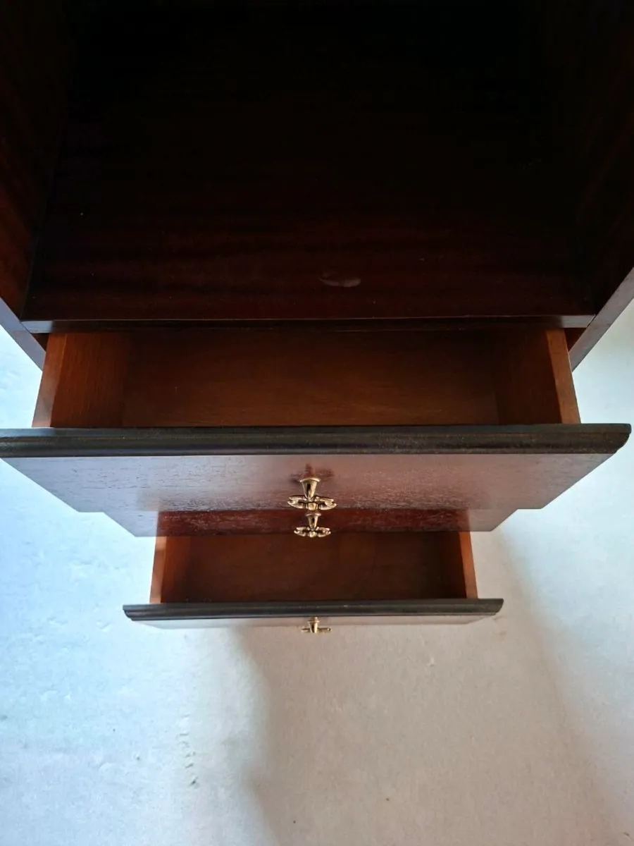 Cabinet and chest of drawers - Image 4