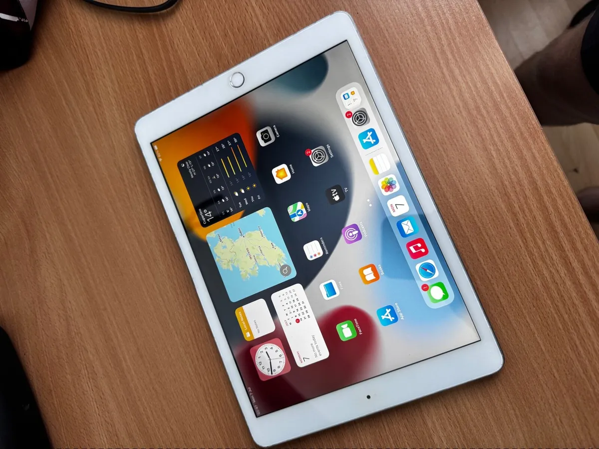 Ipad 7th generation 32gb - Image 4