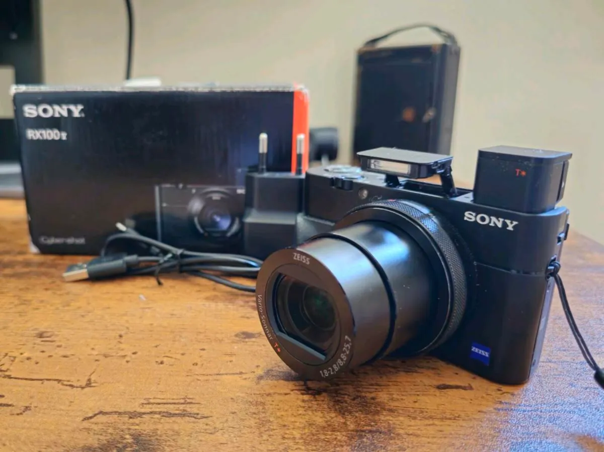 Sony Rx100 Va Digital Camera - Image 1