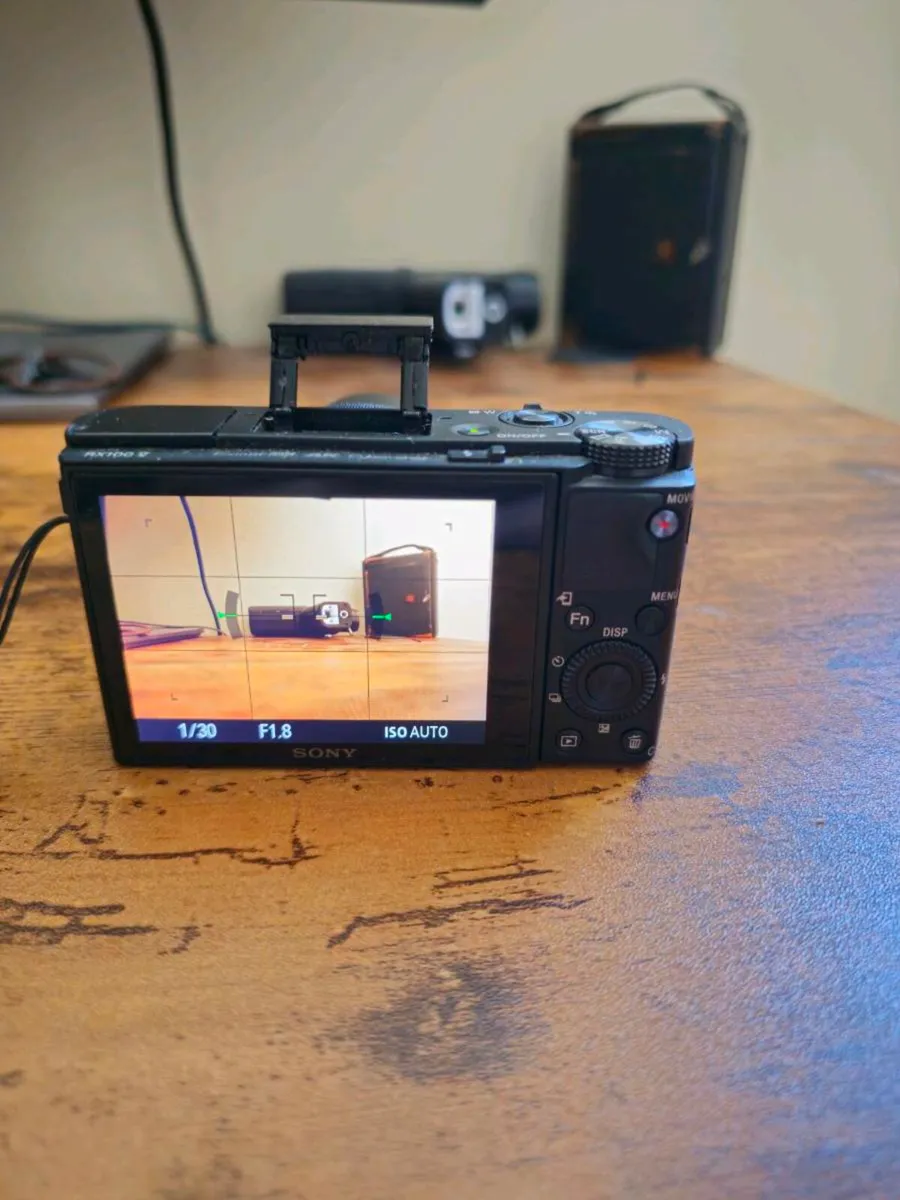 Sony Rx100 Va Digital Camera - Image 4