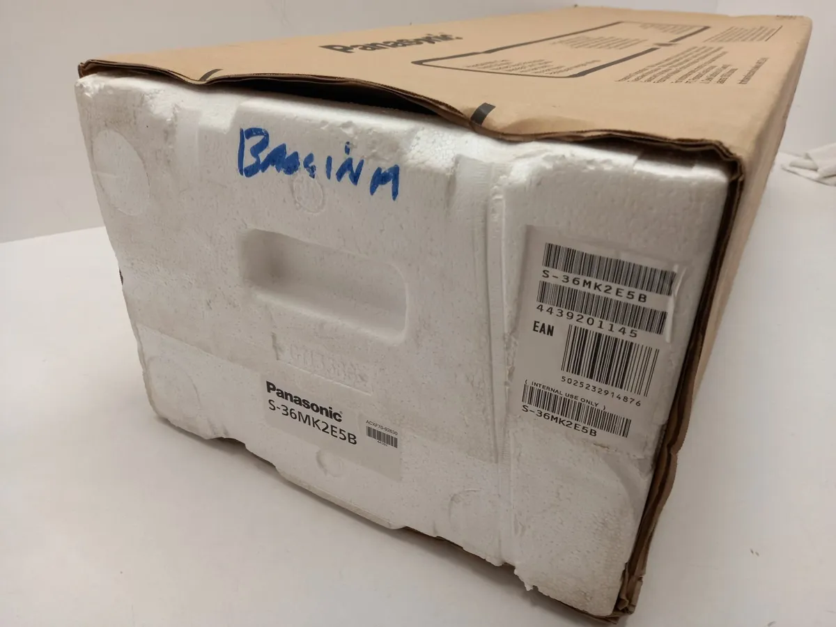 Online Auction Of An Air Conditioner Indoor Unit - Image 2