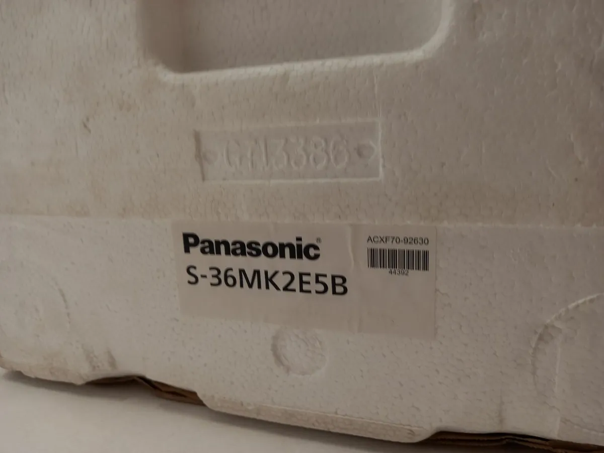 Online Auction Of An Air Conditioner Indoor Unit - Image 3