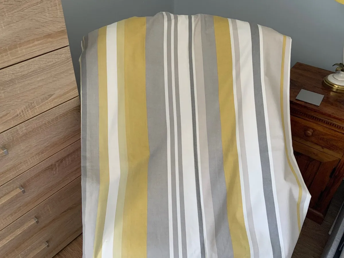 Curtains, eyelets made by M&S - Image 4