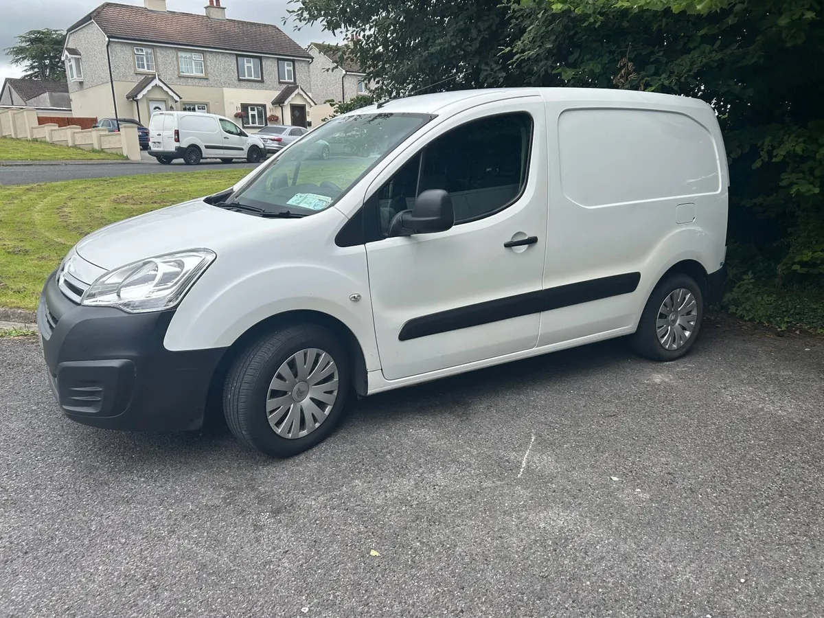 Citroen Berlingo 2017 - Image 1