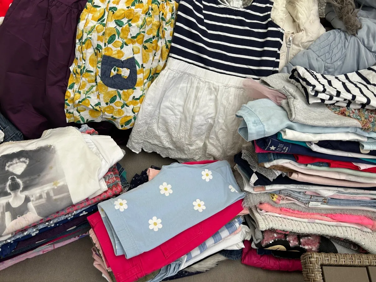 Clothes - Image 2