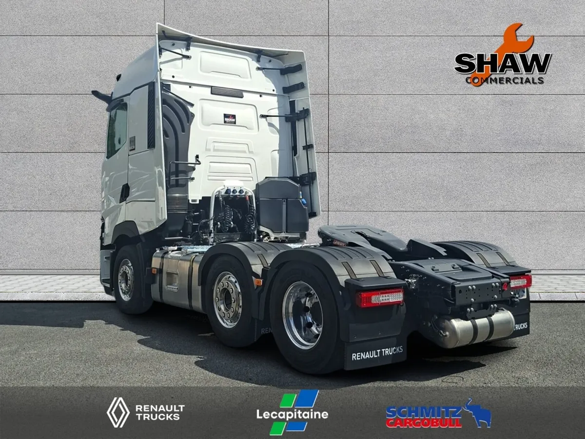 All New Renault T High 520 6X2 In Stock - Image 4