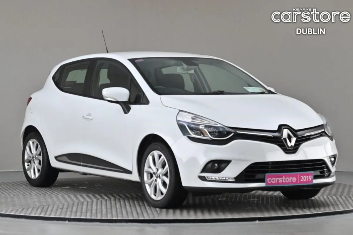 Renault Clio 1.0 Dynamique 75bhp SAT NAV 5spd - Image 1