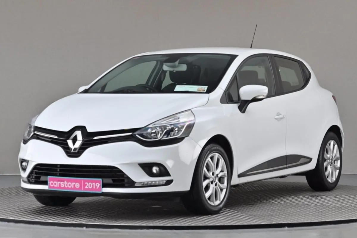 Renault Clio 1.0 Dynamique 75bhp SAT NAV 5spd - Image 3