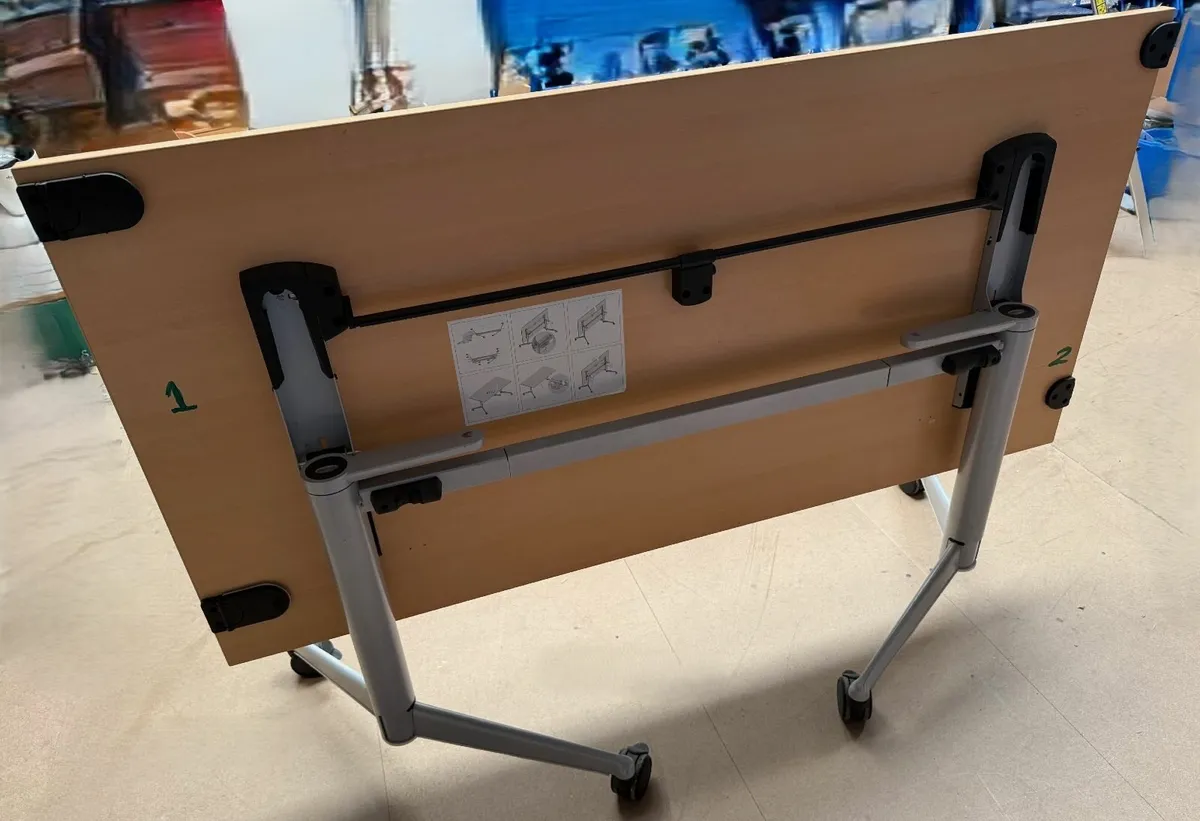 Large office foldable table - Image 4
