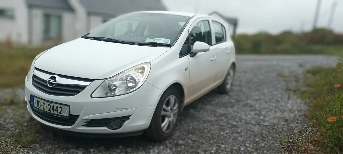Opel Corsa 2010 - Image 3