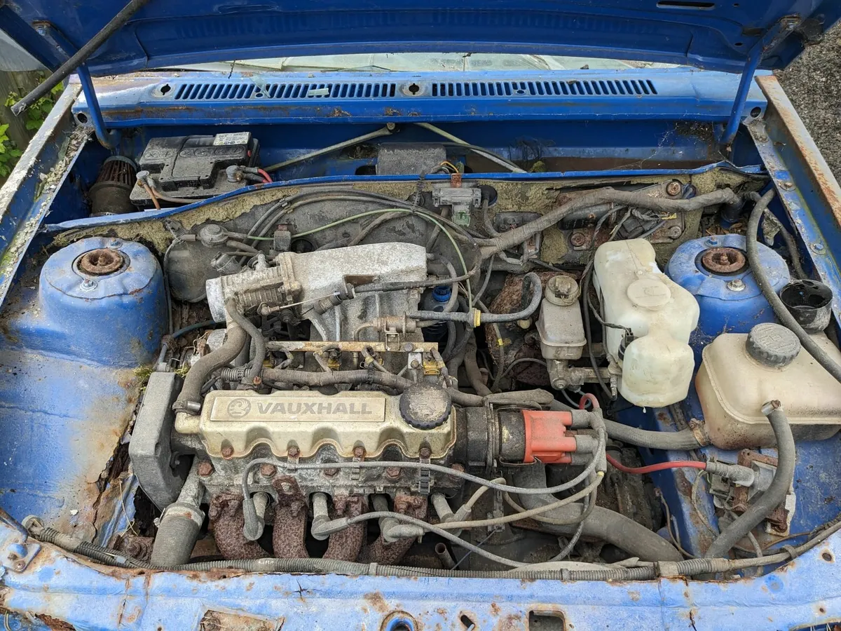 Vauxhall Nova 1992 - Image 4