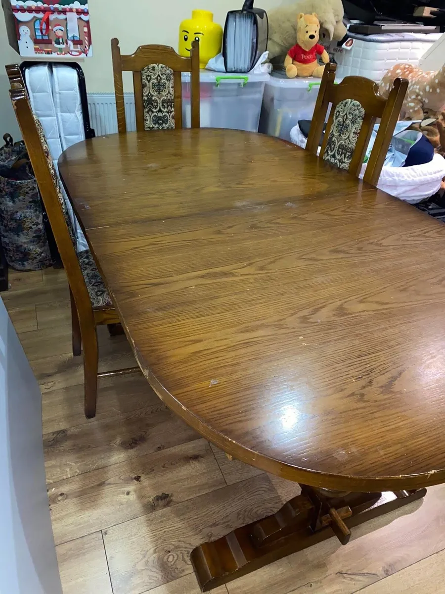 Old charm table and chairs - Image 2