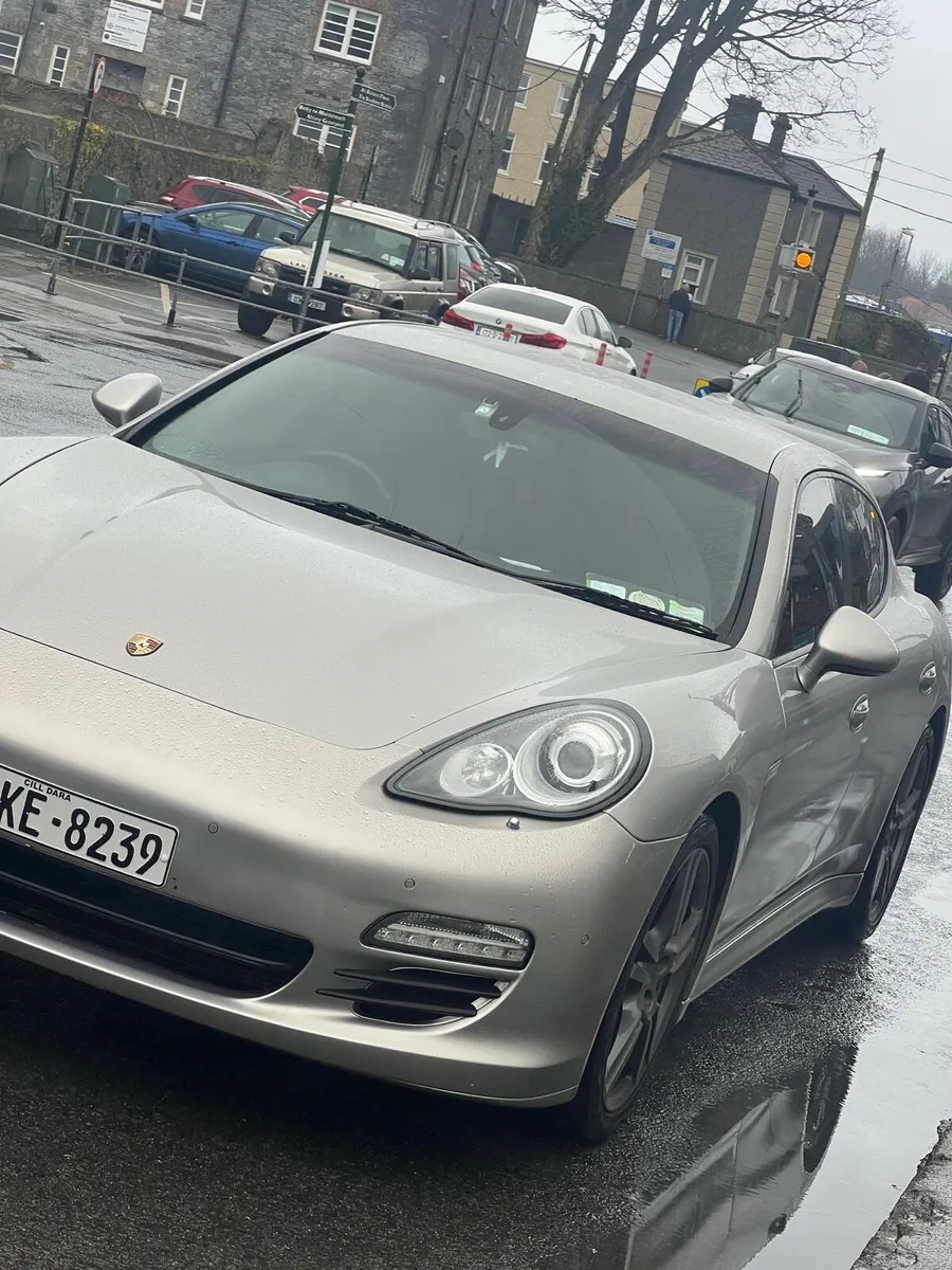 Porche panamera 3.0 DIESEL - Image 1