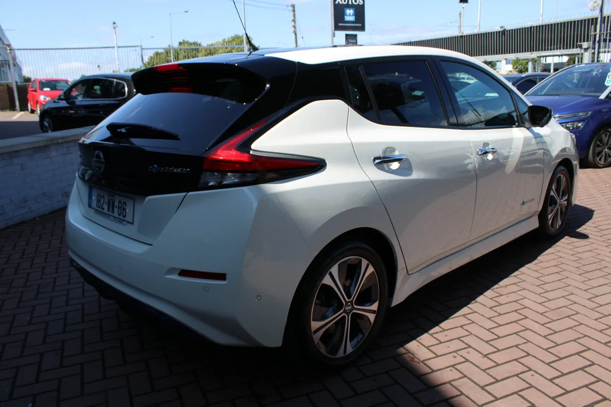 Nissan Leaf 40K EV SVE 2T +PRO PILOT PARK // IRISH - Image 4